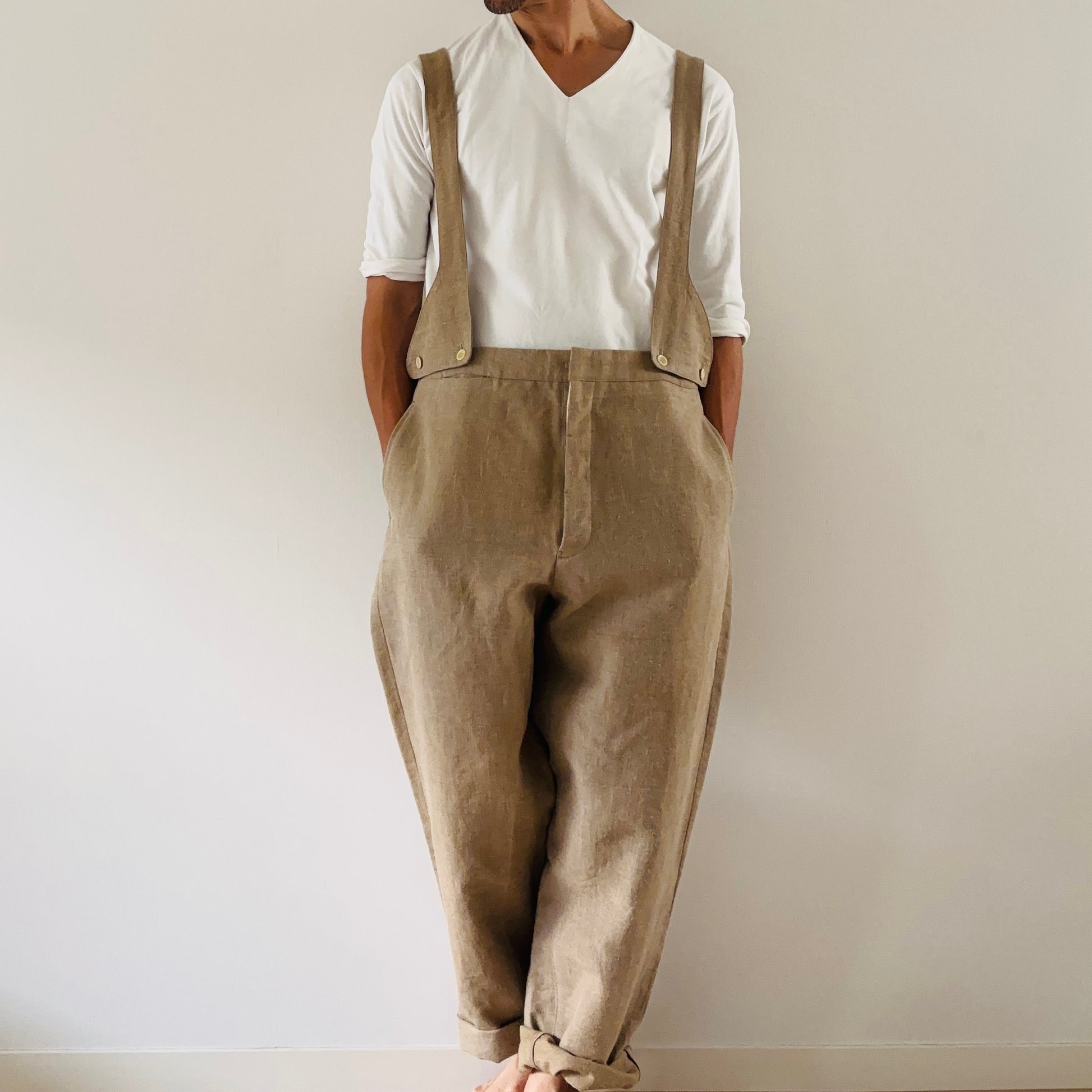 cleaveland×BELLA MOLNAR<br> : commander<br> « Retournez demain » vfl