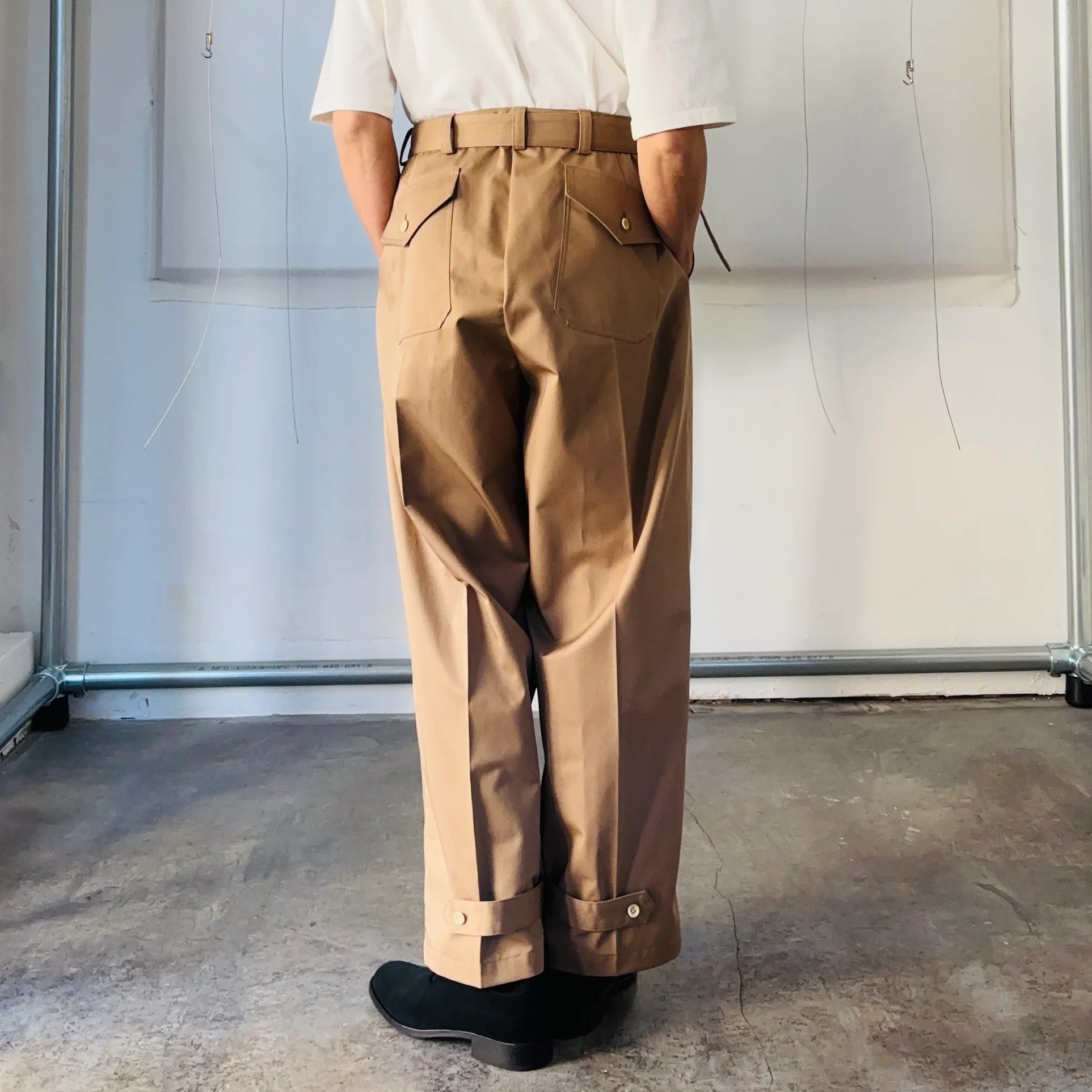 cleaveland×BELLA MOLNAR<br> : commander<br> « Revenez demain » 25 MMT