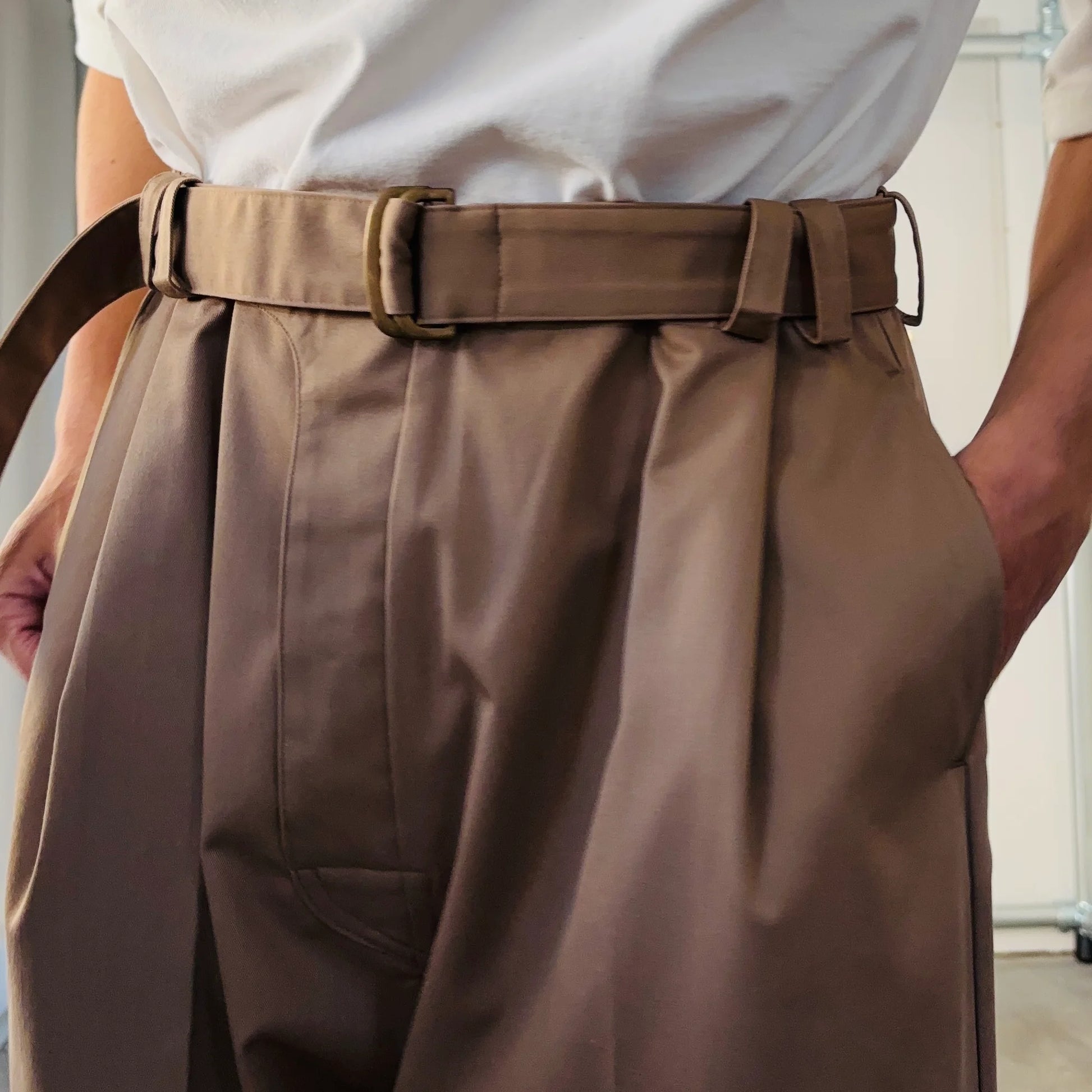 cleaveland×BELLA MOLNAR<br> : commander<br> « Revenez demain » 25 MMT
