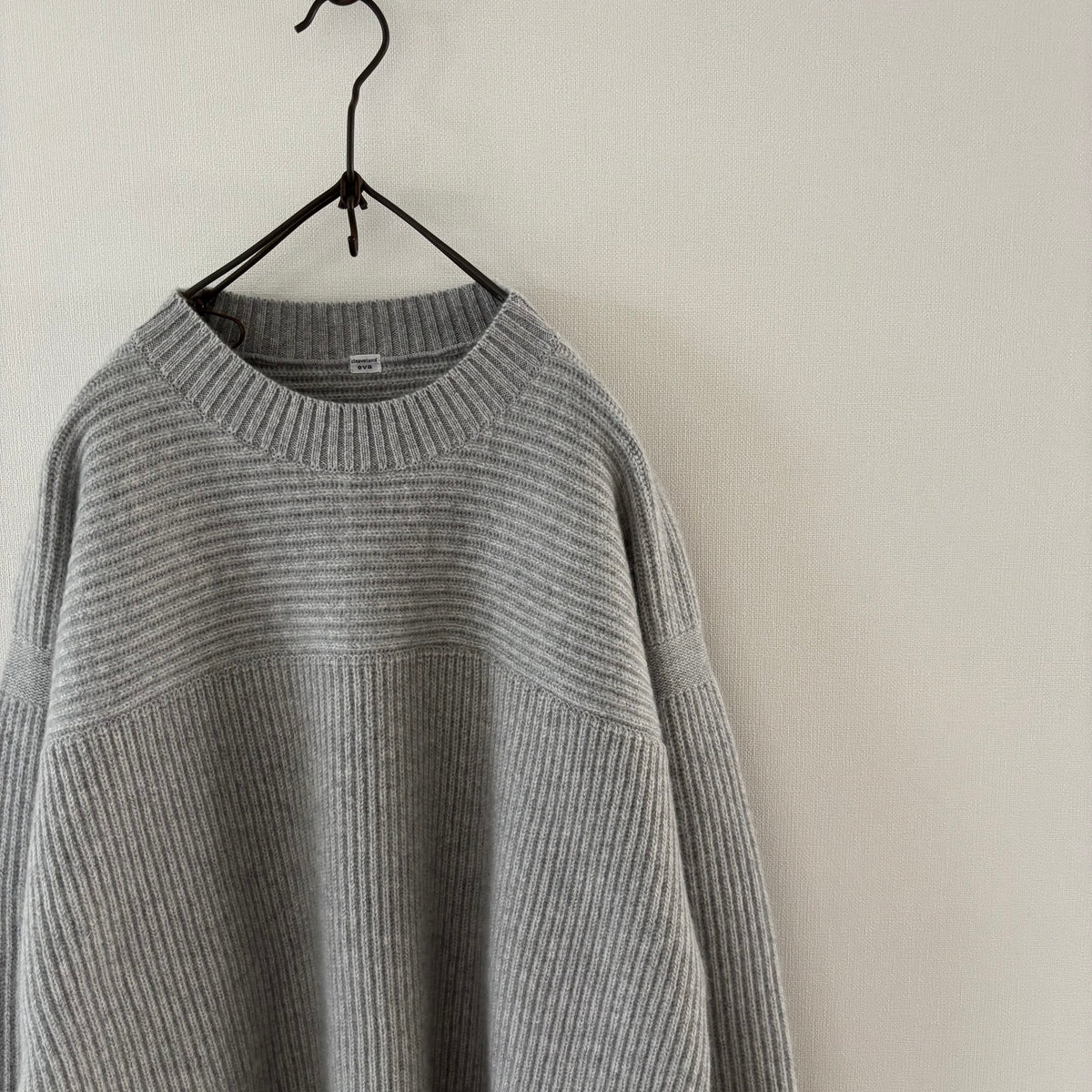 cleaveland <br> "The New World" <br> Cashmere Crewneck Pullover Long Sleeve L, Gray