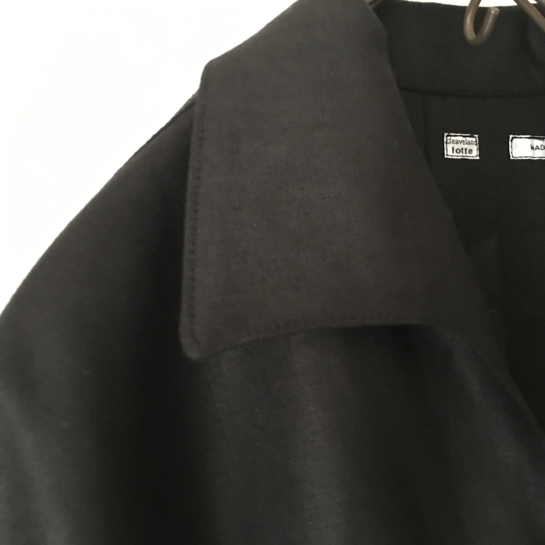 cleaveland×BELLA MOLNAR<br> : commander «<br> Chemisier de tante « prl