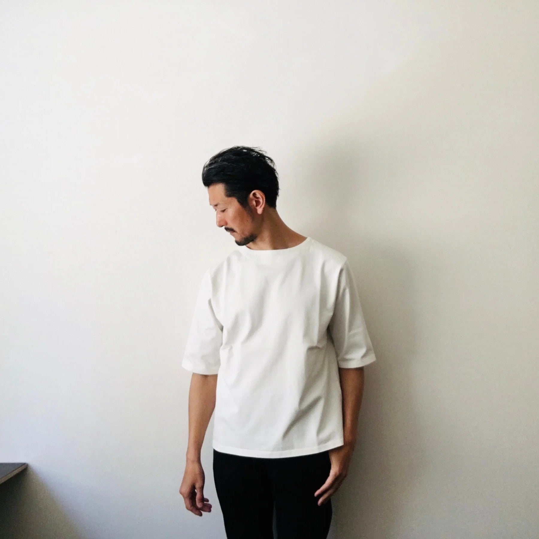Cleaveland<br> "De partout"<br> Pull à manches courtes blanc cassé