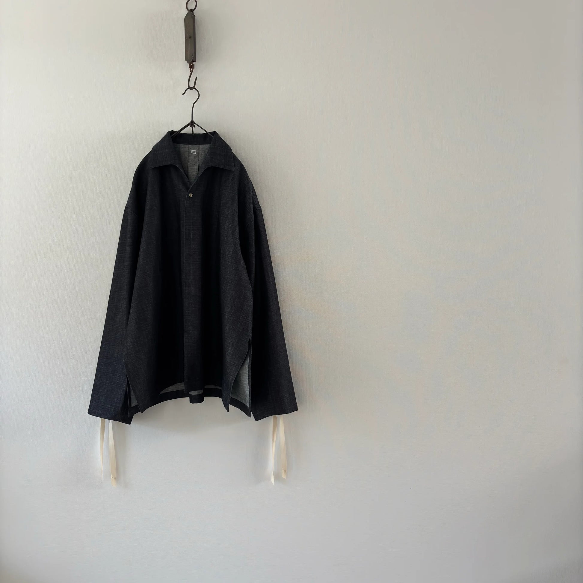 cleaveland×BELLA MOLNAR<br> : commander<br> « Les blouses originales de tante » vld