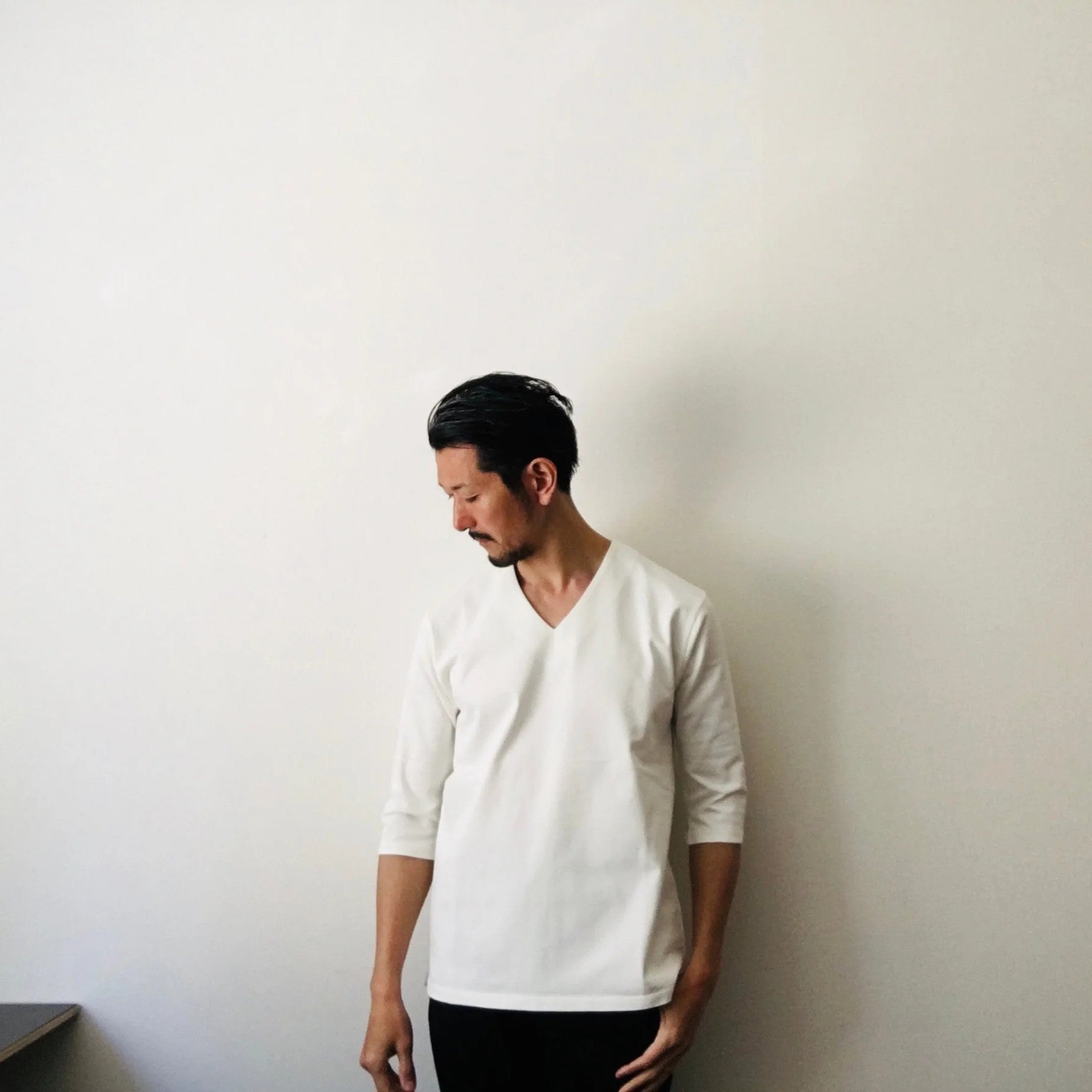 Cleaveland<br> "De partout"<br> Pull en V à manches 3/4, blanc cassé