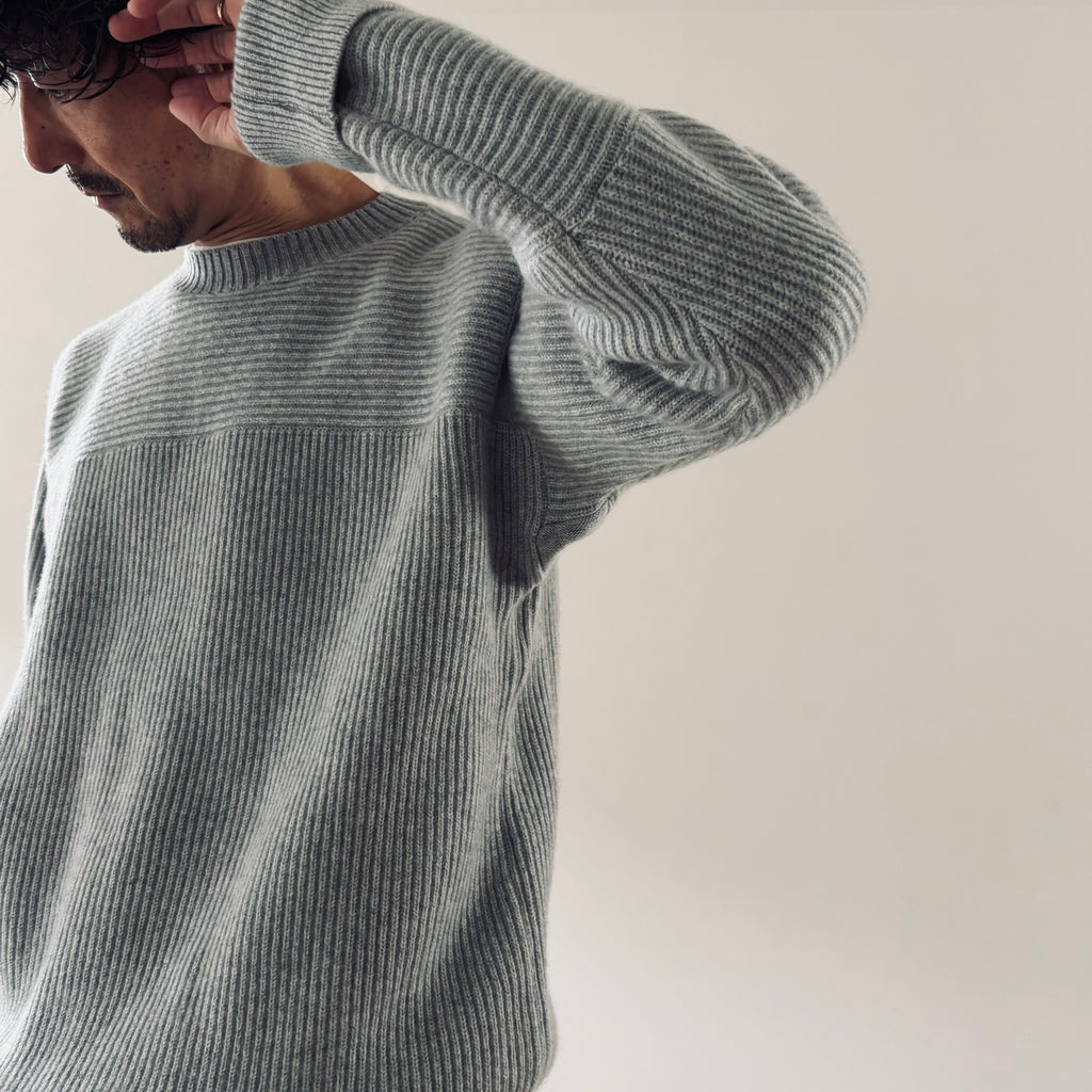 cleaveland <br> "The New World" <br> Cashmere Crewneck Pullover Long Sleeve L, Gray