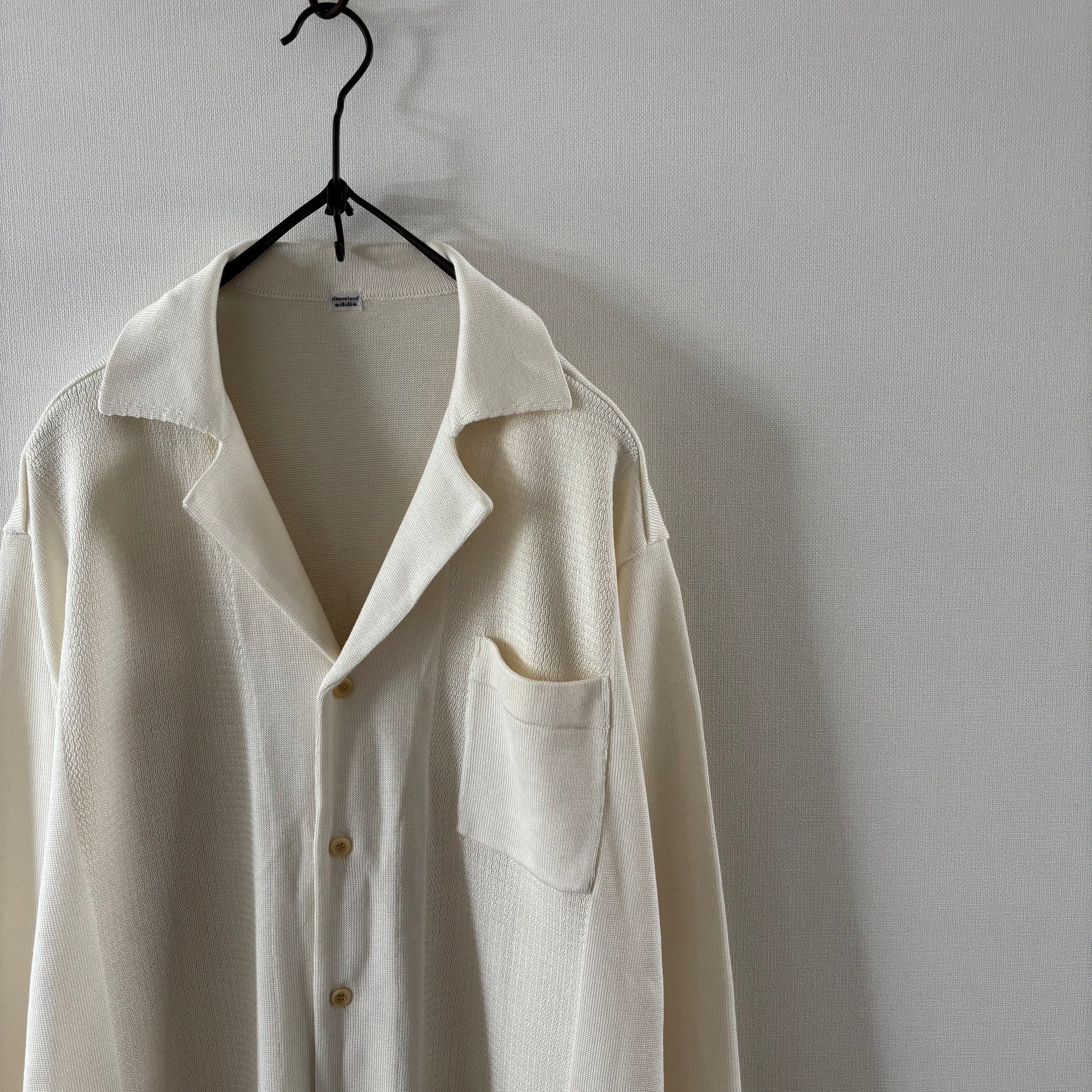 "Le nouveau monde" <br> Cardigan à manches longues OC/soie blanche