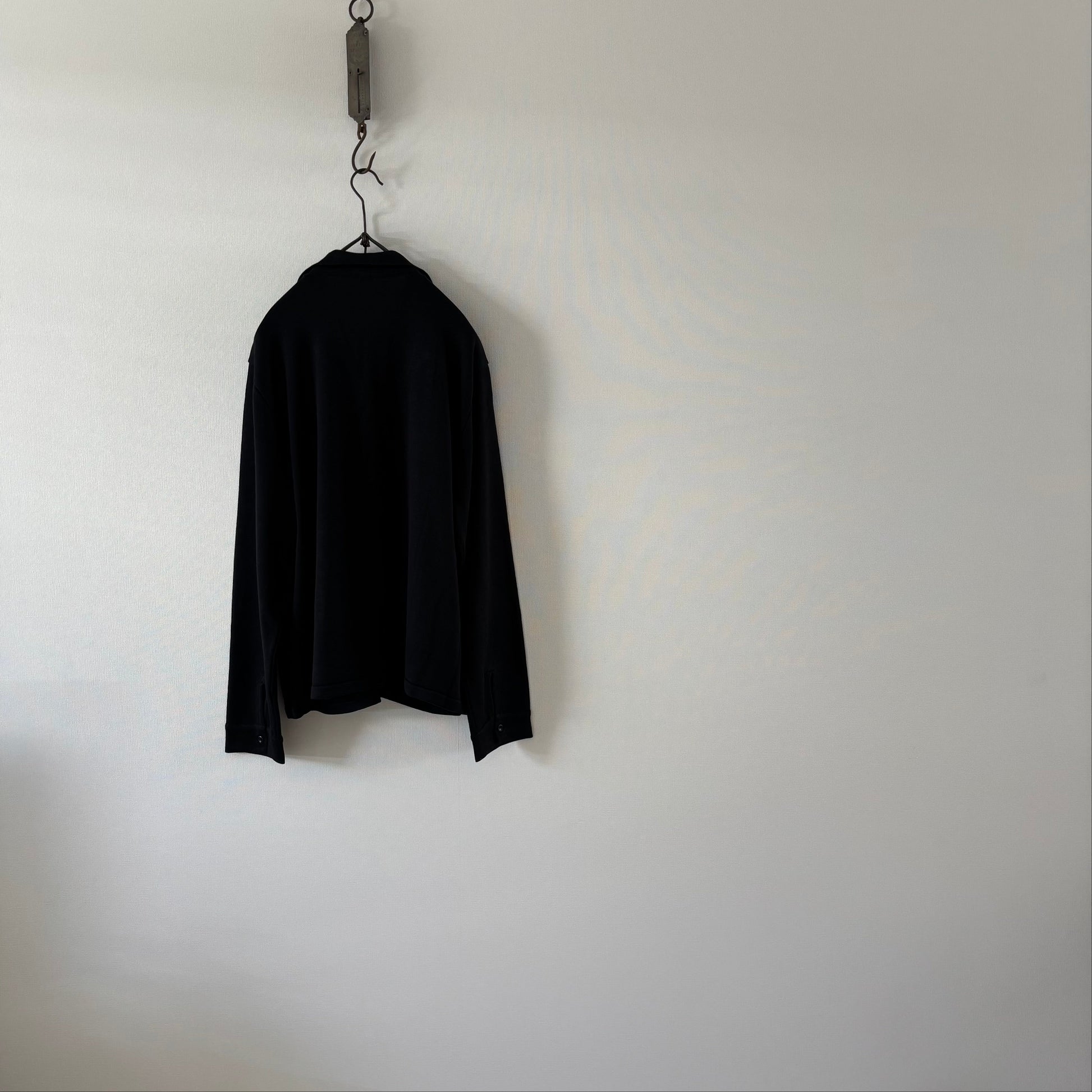"The new world" <br> OC/cardigan manches longues soie noire