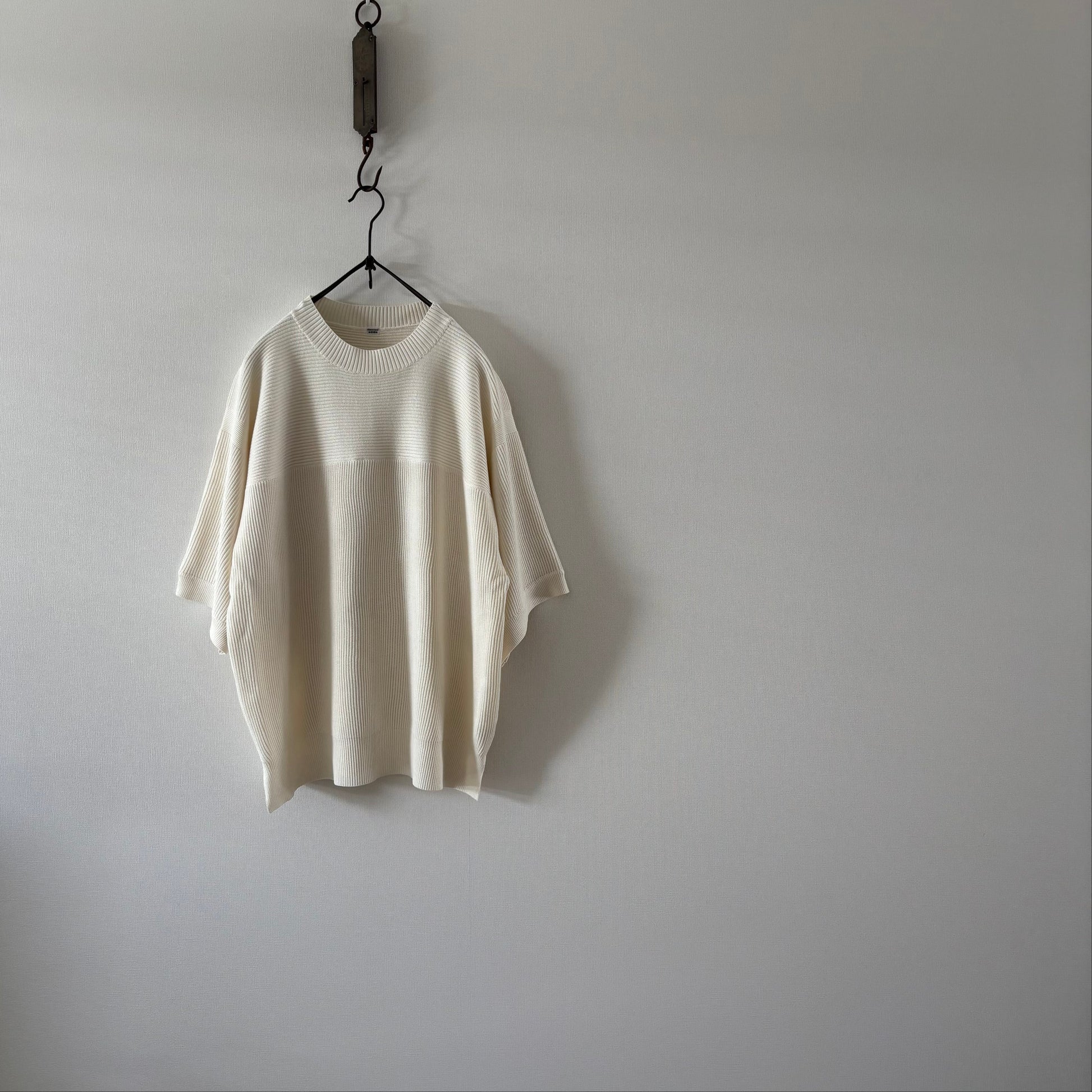 « Le nouveau monde » <br> C/pull manches courtes blanc soie