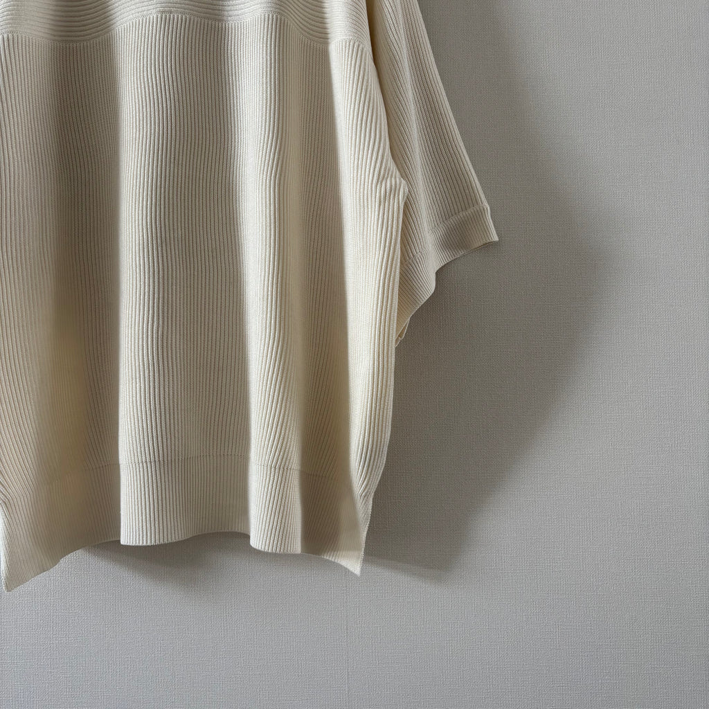 "The new world" <br> C/pullover Half sleeve white silk