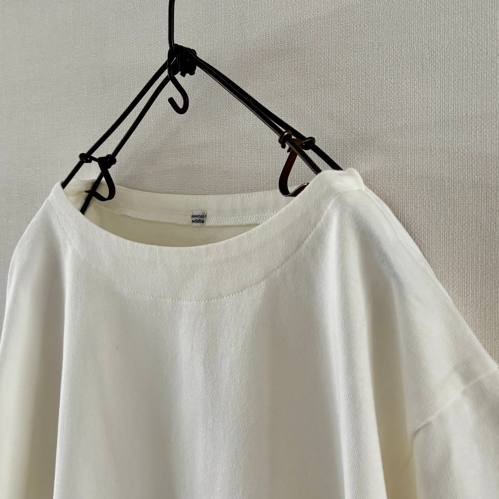 cleaveland   <br>   ”Out of everywhere”   <br> C/pullover Half sleeve Off white