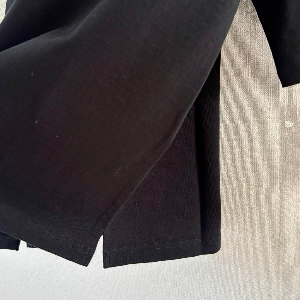 cleaveland<br> "Out of everywhere"<br> C/pullover Half sleeve Black