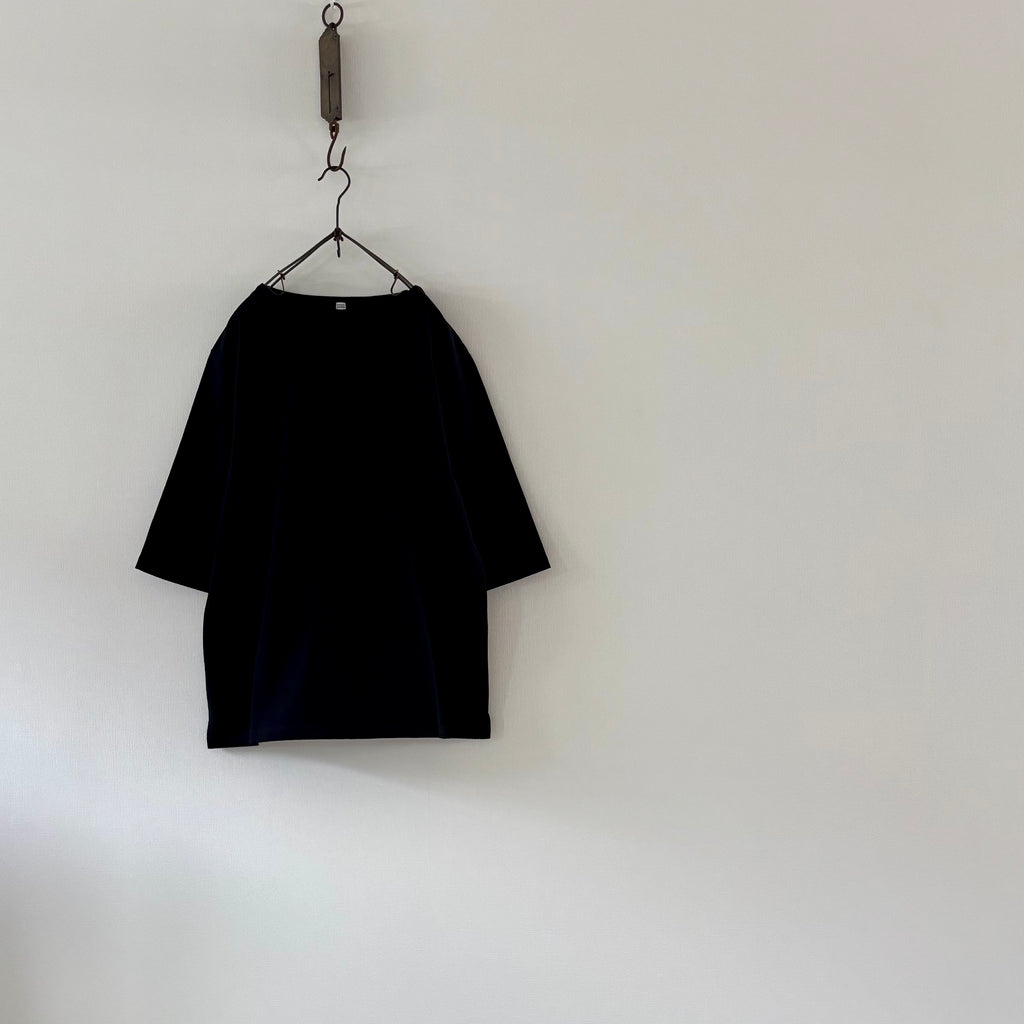 cleaveland<br> "Out of everywhere"<br> C/pullover Half sleeve Black