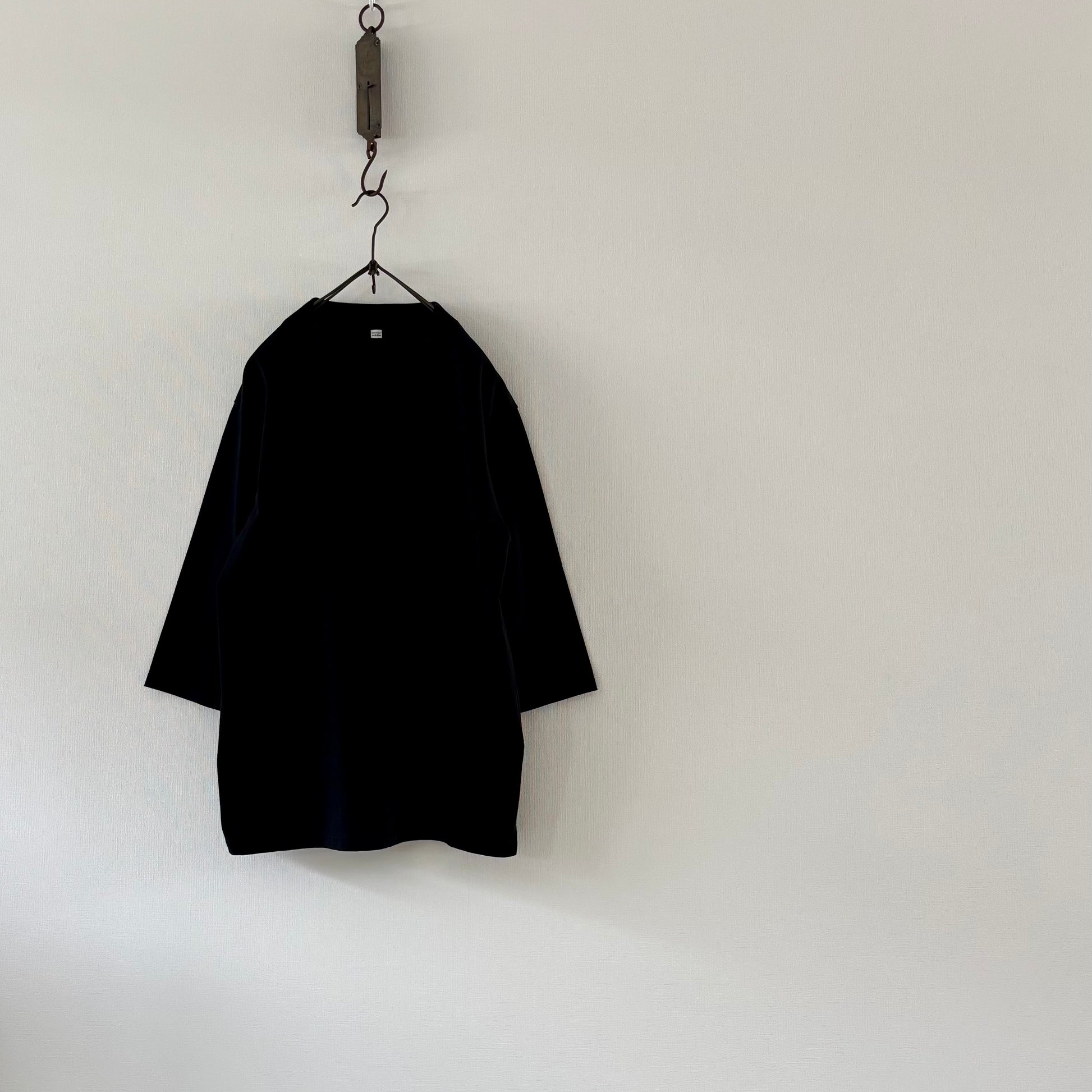 Cleaveland<br> "De partout"<br> Pull en V à manches 3/4 noir