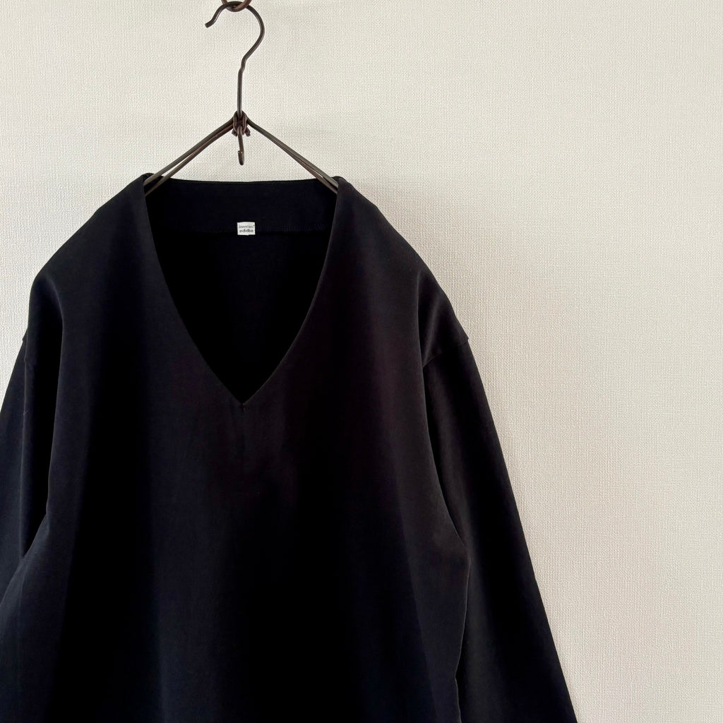 Cleaveland<br> "De partout"<br> Pull en V à manches 3/4 noir