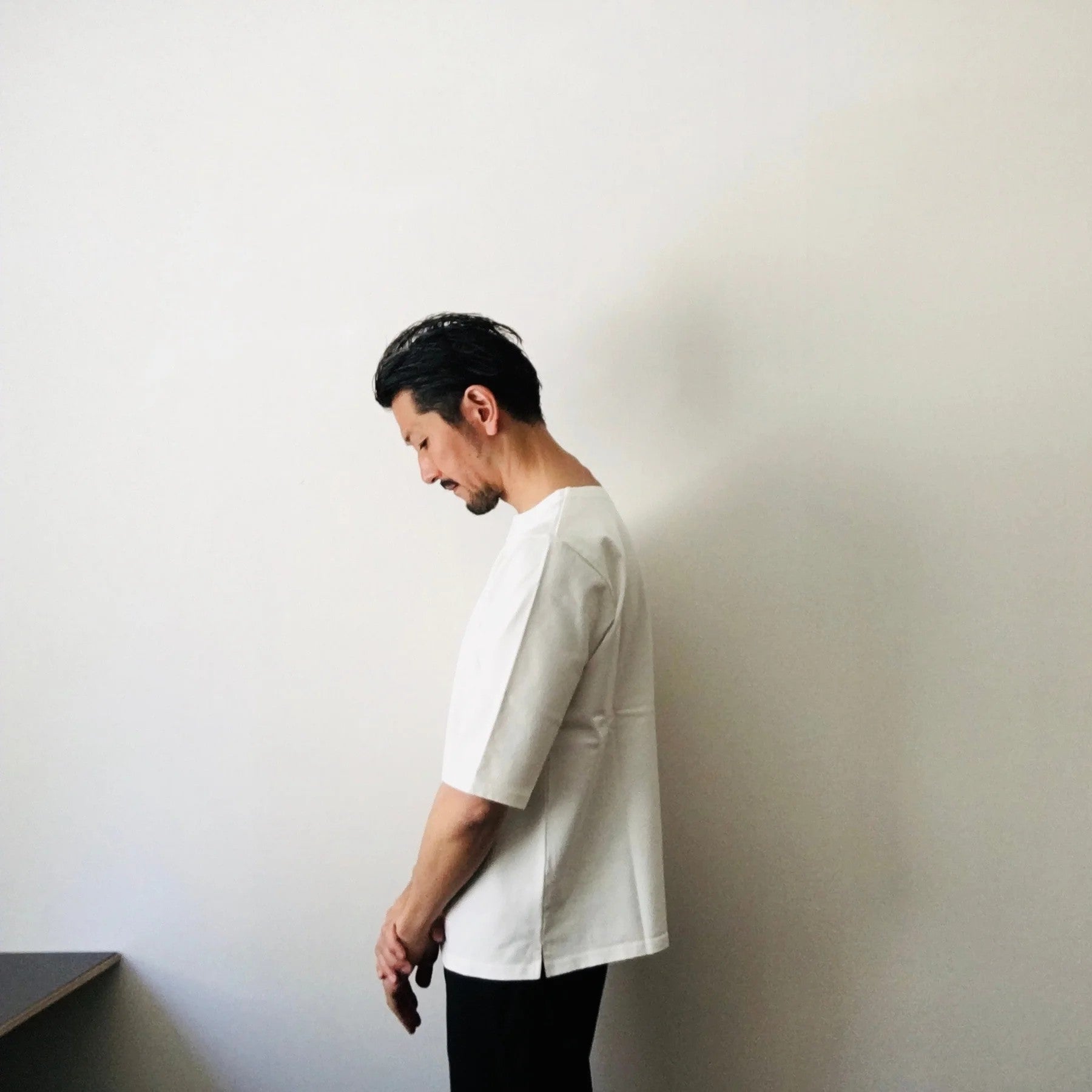 Cleaveland<br> "De partout"<br> Pull à manches courtes blanc cassé