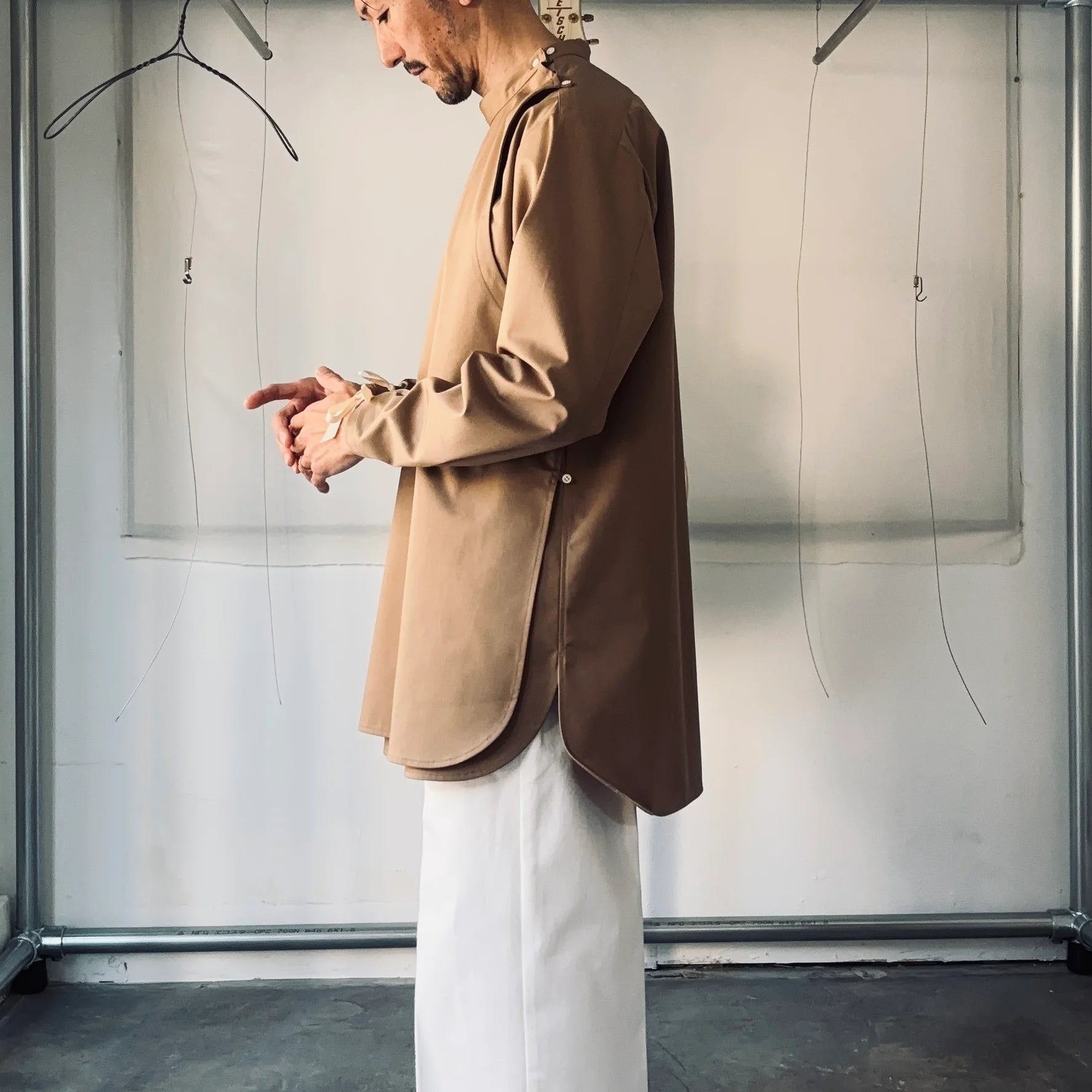 cleaveland×BELLA MOLNAR<br> : commander  <br>« Attristé par cela » MMTwill