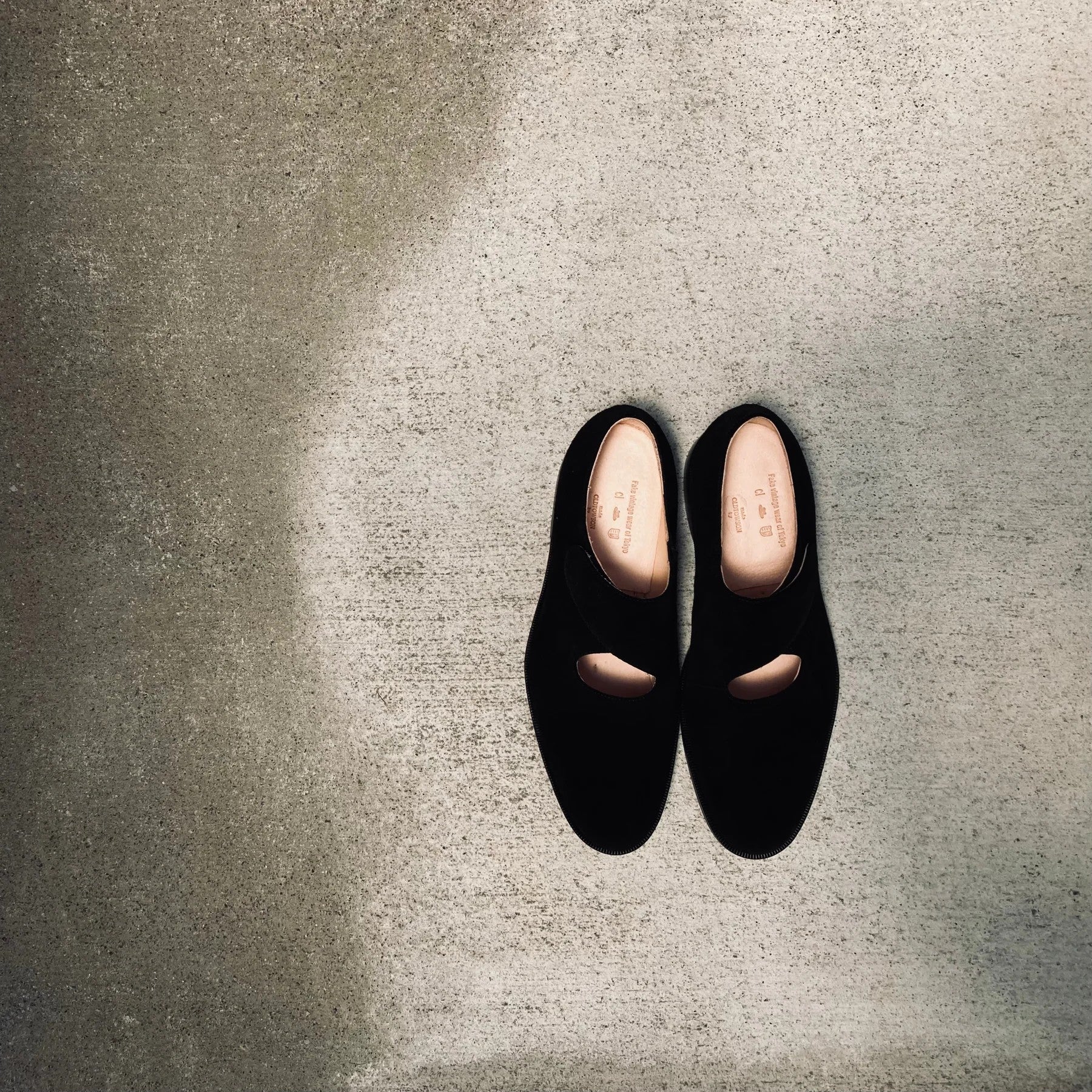cleaveland×BELLA MOLNAR<br> : commander<br> "Chaussures de jeu"